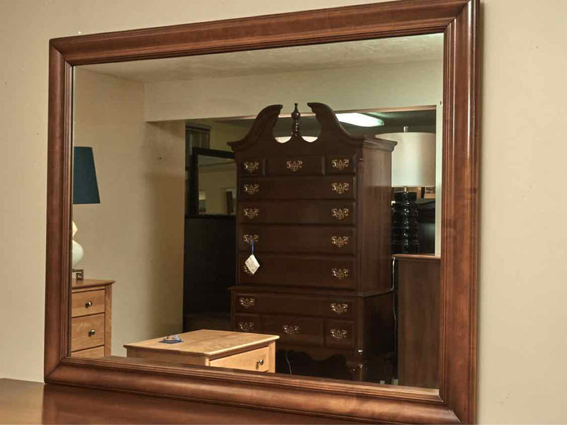 Maple 10 Drawer Dresser With Landscape Mirror