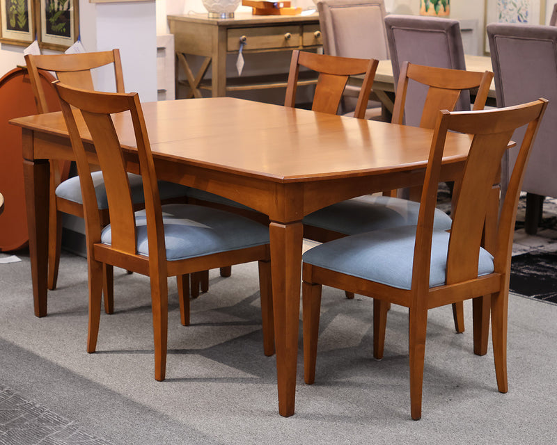 Ethan Allen Expanding Maple Dining Table & Set of 5 Chairs with Blue Linen Seats