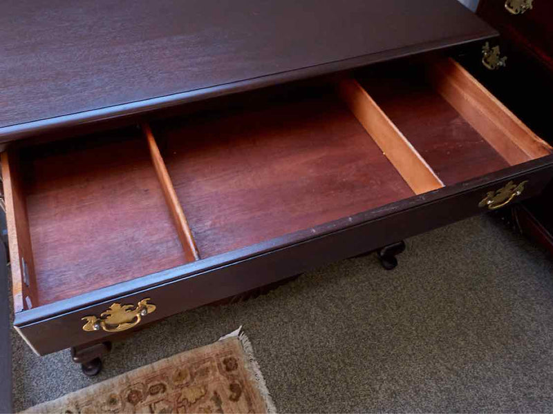 Paine Mahogany Chest With Fluting