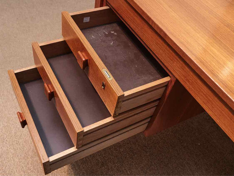 Domino Mobler Teak 6 Drawer Desk Includes 1 Key