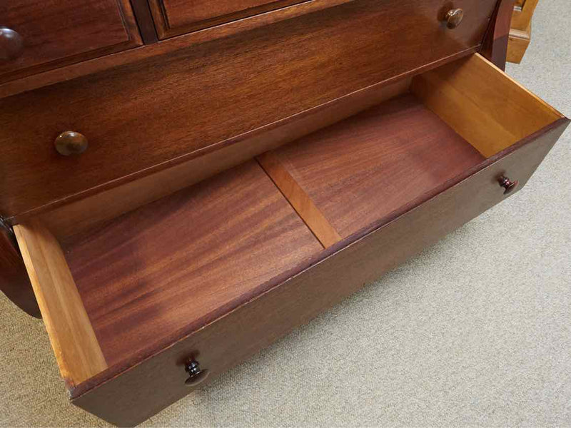 Sligh Mahogany Empire Style 5 Drawer Chest On Casters