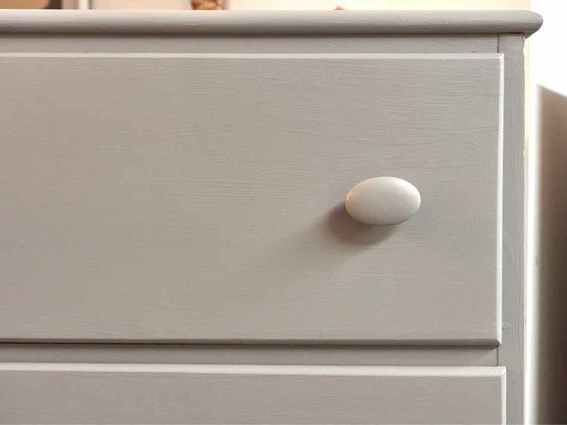 Grey Finish 4 Drawer Chest with Wood Knob