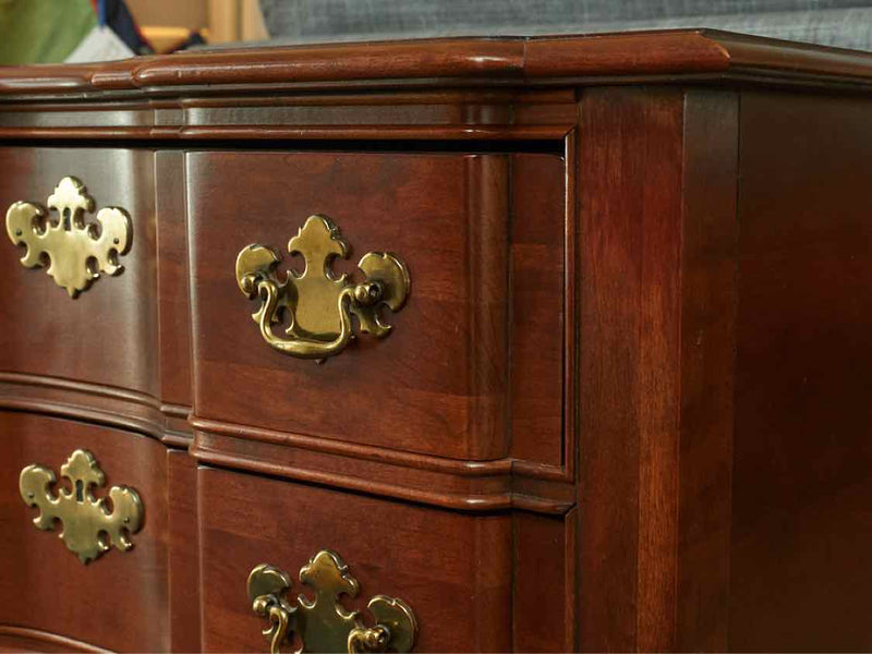 Hooker Furniture Queen Anne Low Boy in Mahogany