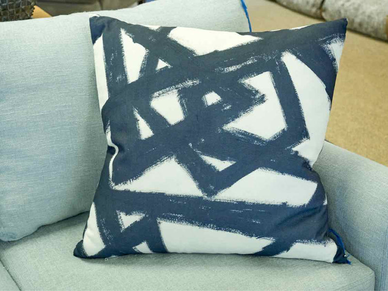 Norman Wyatt Home 'Kinetic' Accent Pillow