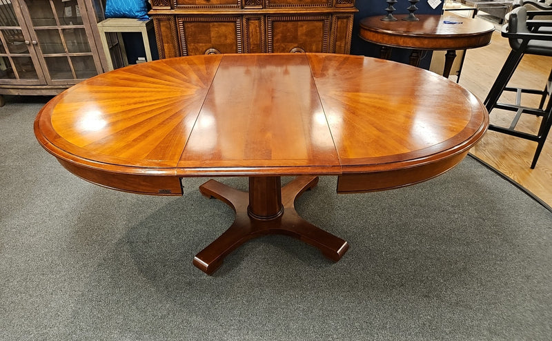 Grange Sunburst Dining Table