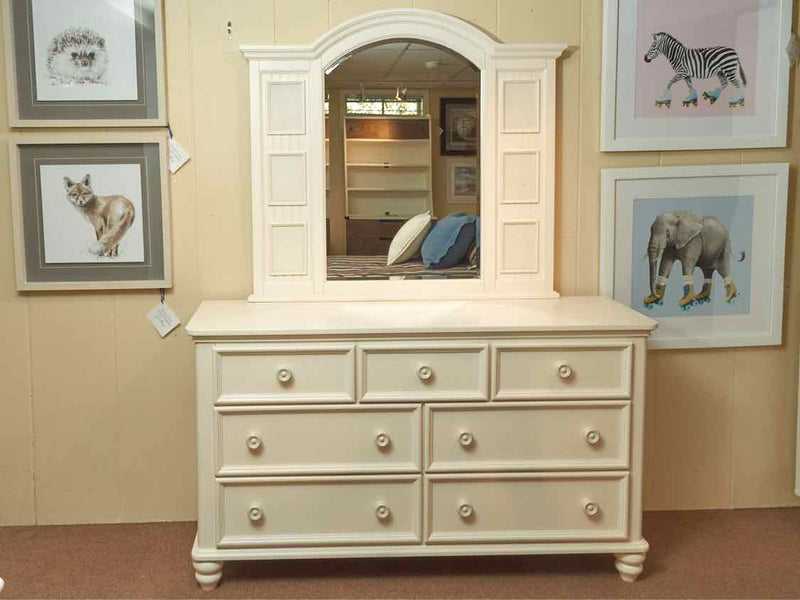 Cream Finish 7 Drawer Beadboard Accent  Dresser& Mirror