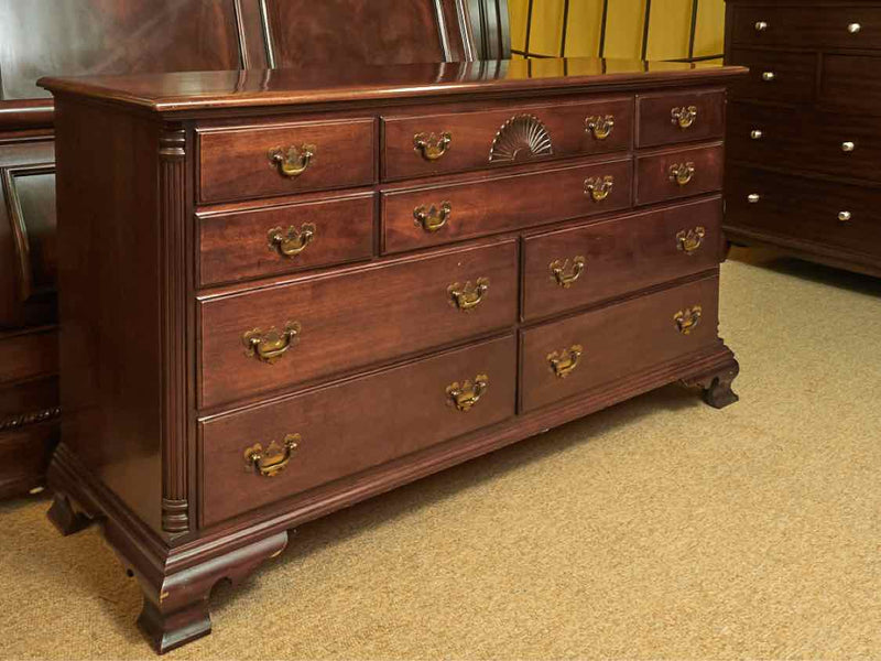 Kling Mahogany 10 Drawer With Carved Fan Accent  Dresser