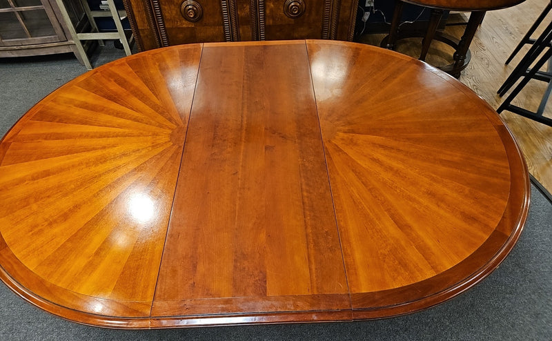 Grange Sunburst Dining Table