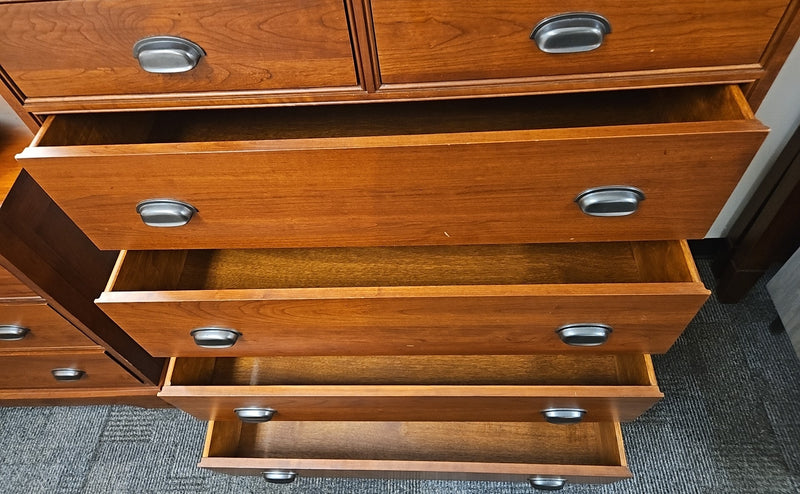 Chatham Furniture 8 Drawer Cherry Chest