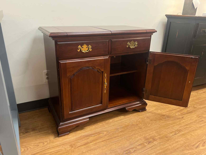 Bernhardt Mahogany Flip Top Server