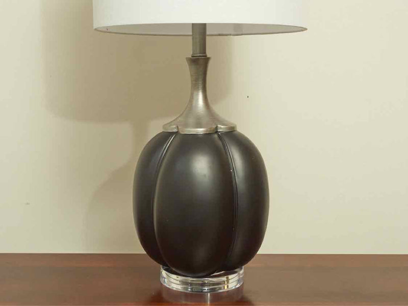 Brigg Black Polyresin Gourd Shape On Acrylic Base White Drum Shade Table Lamp