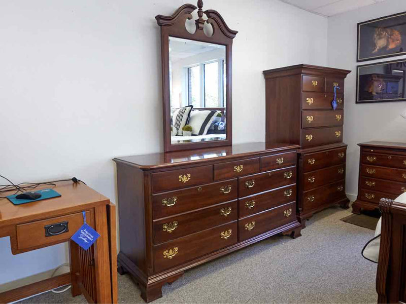 Kincaid Blockfront Cherry Dresser & Mirror