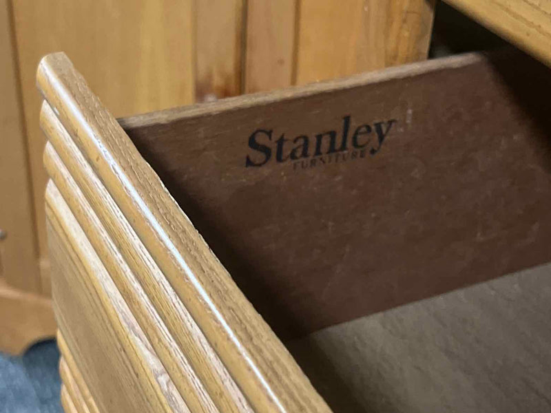 Stanley Oak Desk w/ Hutch