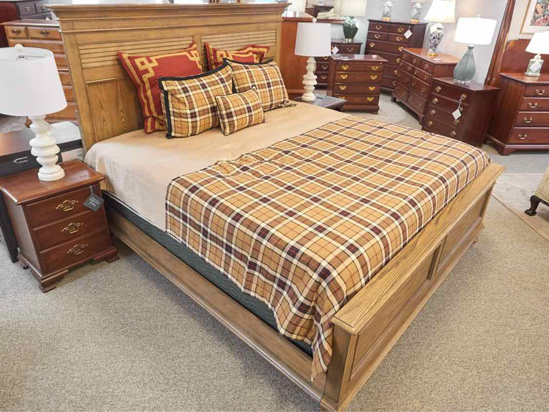 Oak King Bed