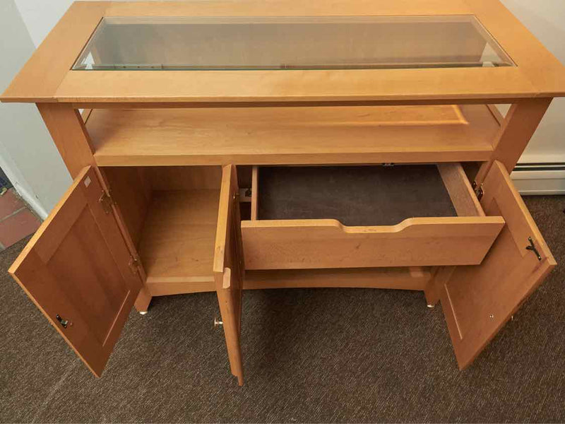 Maple Glass Insert Top 3 Doors 1 Drawer Server