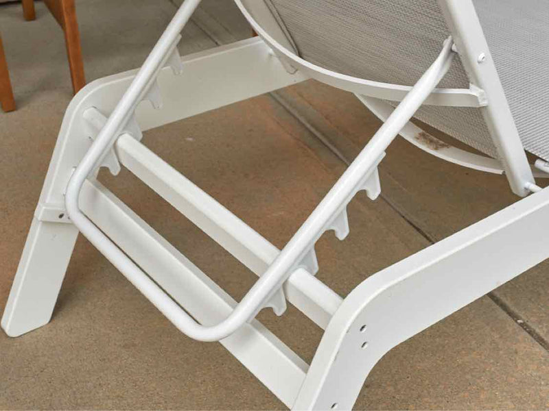 Pair of Windward 'Skyways Sling Armless  Chaise' White Loungers