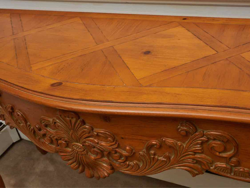 Ethan Allen Stained Cherry Entrance  Console with Carved Detail