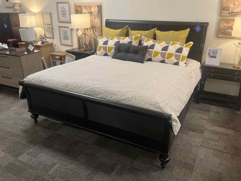 Ethan Allen 'Cayman' King Bed