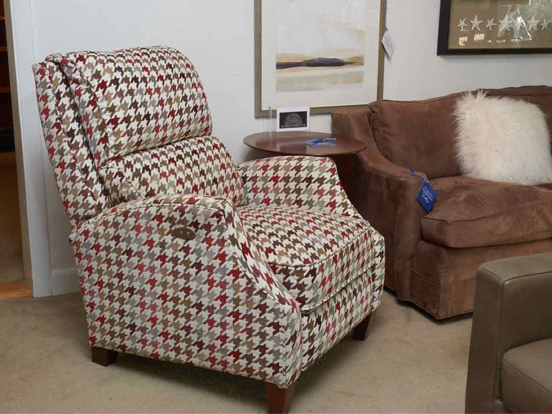 Lane Furniture 'Heritage Home' Electric Recliner In  Houndstooth Upholstery