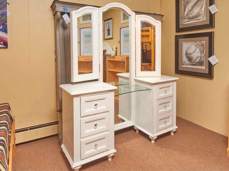 White Finish Trifold Mirror 6 Drawers Vanity