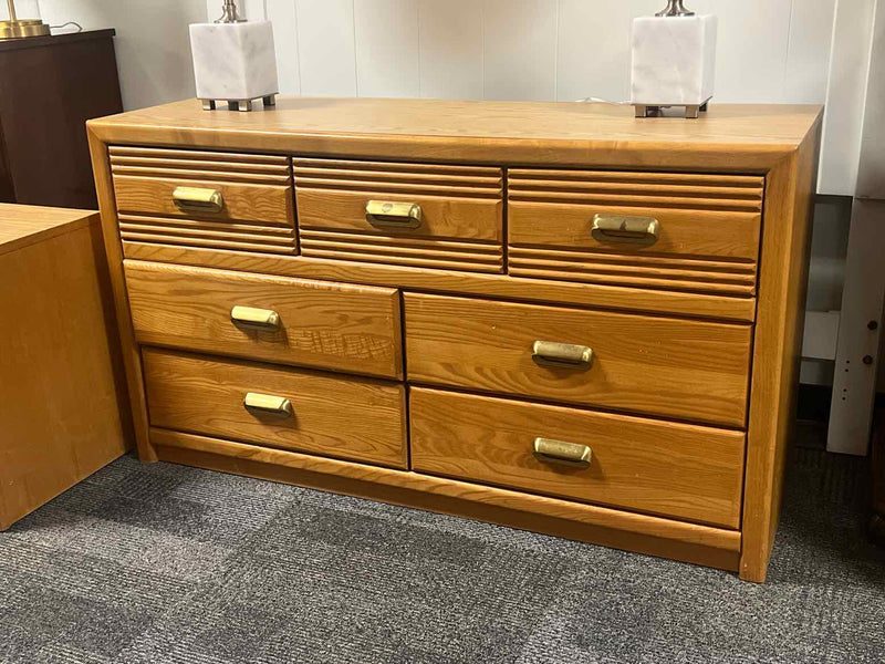 Stanley 7-Drawer Dresser