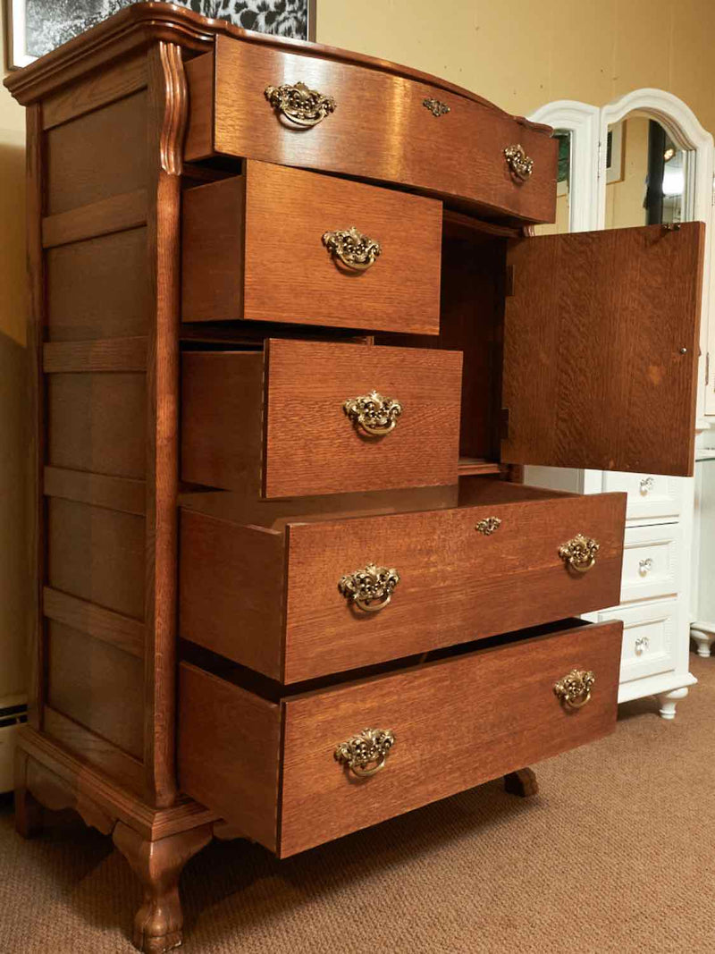 Lexington Victorian  Style Oak 5 Drawer 1 Door With Carving  Chest