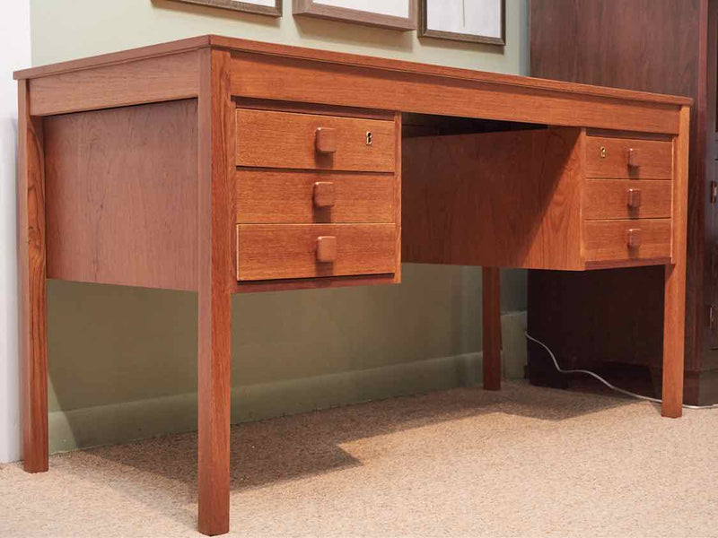 Domino Mobler Teak 6 Drawer Desk Includes 1 Key