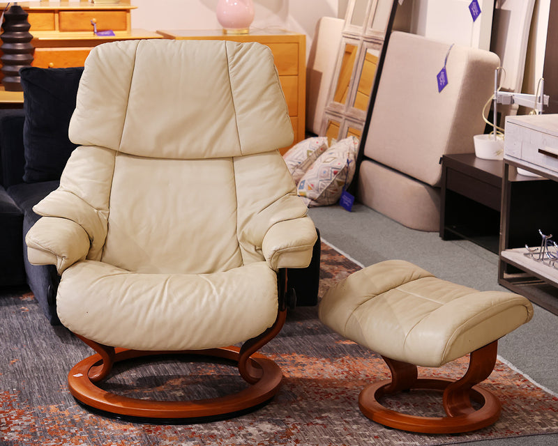 Ekornes Tan Leather Stressless Chair w/ Ottoman