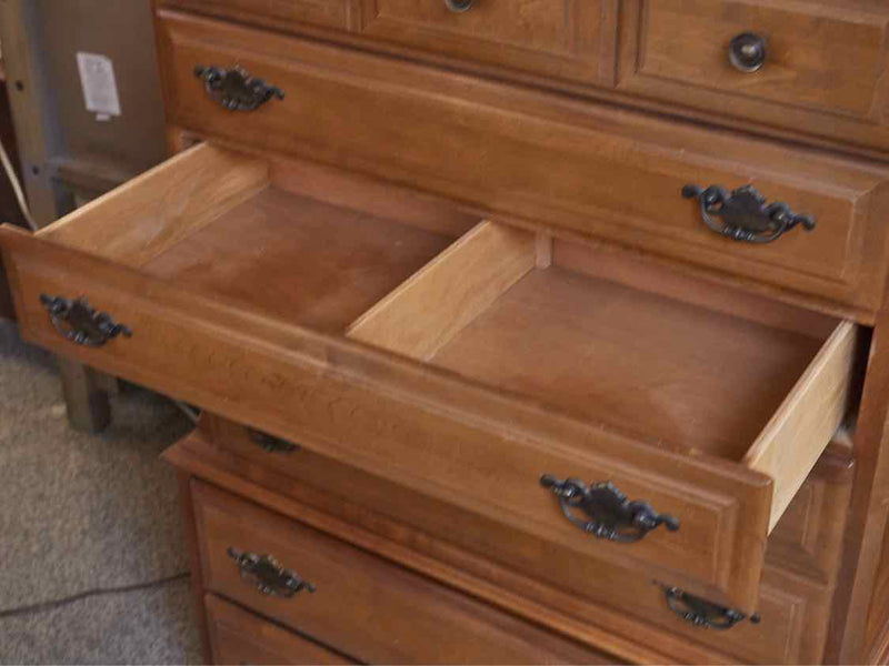 Bassett  Maple 4 Over 2 Drawer Chest with Colonial Brass Handles