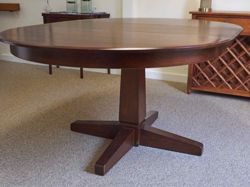 Ethan Allen 48" Round Dining Table with Leaf in Dark Finish Cherry