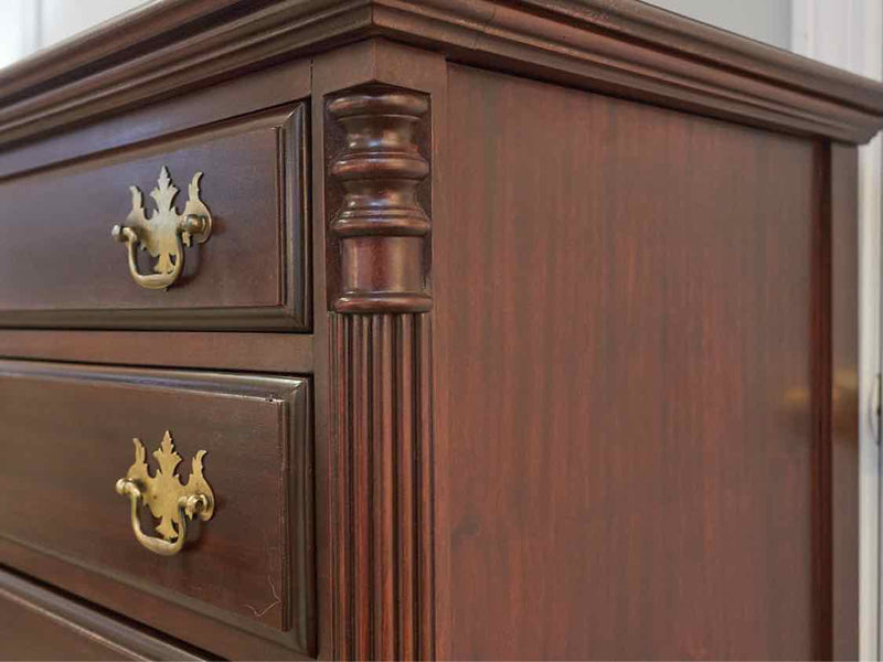 Mahogany 5 Drawer Chest with Column Ssides & Chippendale Brass Hardware