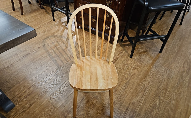 Set of 6 Maple Windsor Chairs