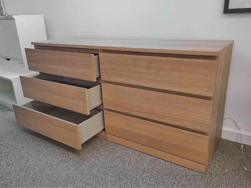 Weather Beige Contemporary 6 Drawer Dresser