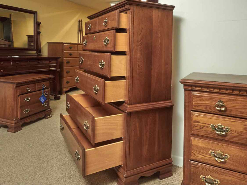 Kincaid Oak 4 Over 2 Drawer Chest with Ornate Chippendale Handles