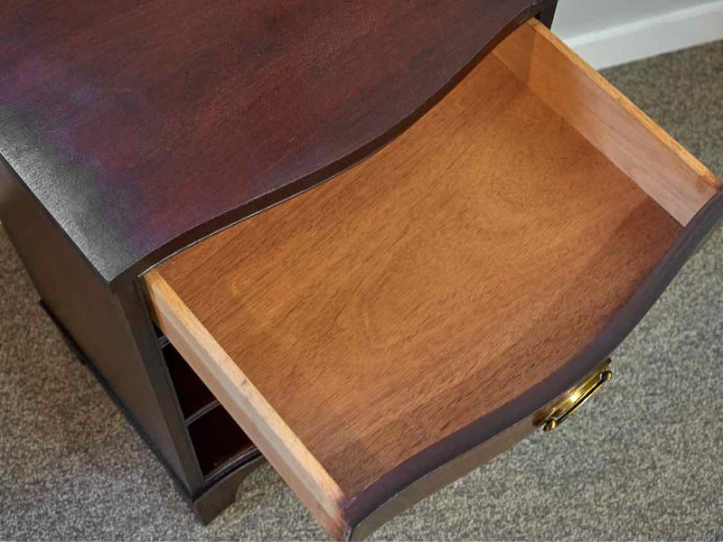 Mahogany Serpentine Front One Drawer Nightstand