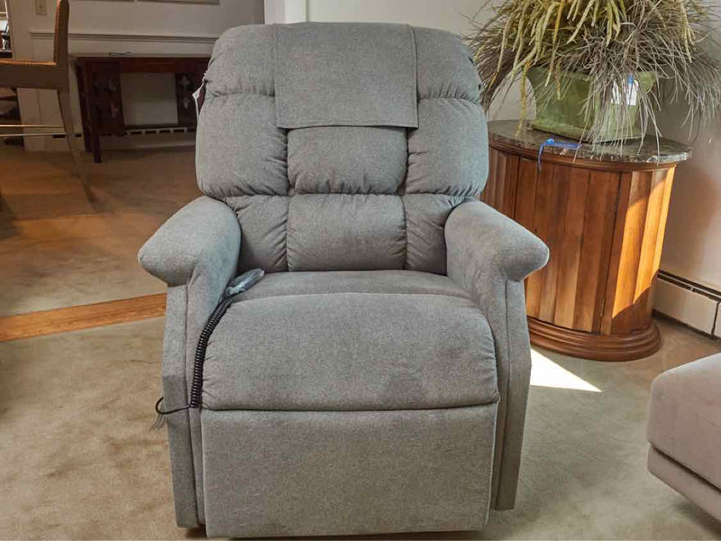 Golden' Cambridge PR401' Sterling Gray Upholstery Power Lift  Recliner