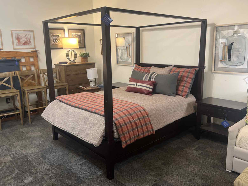 Cherry Queen Panel Bed w/ Canopy