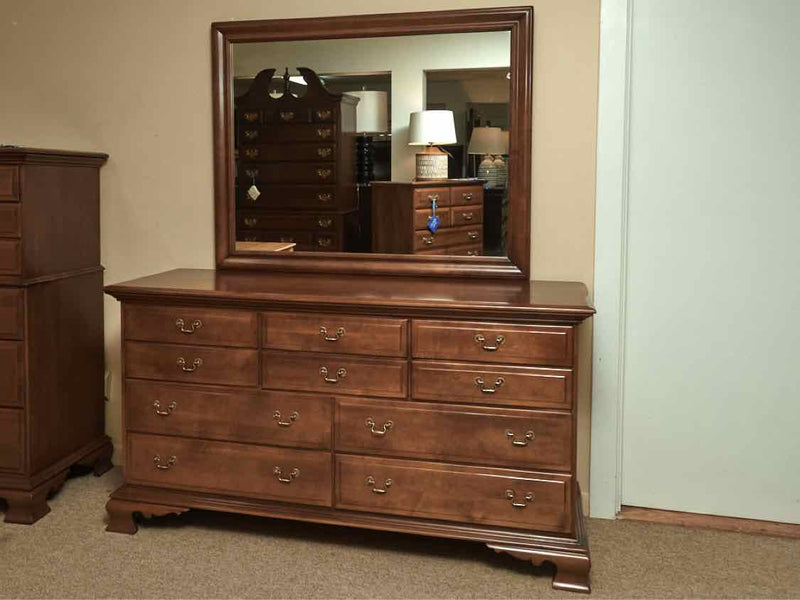 Maple 10 Drawer Dresser With Landscape Mirror