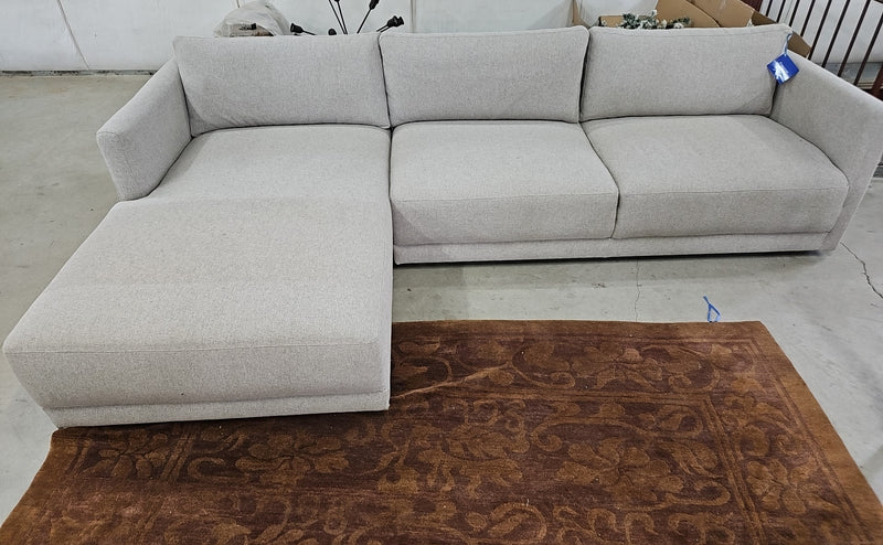 Left-Arm Facing Chaise Sectional