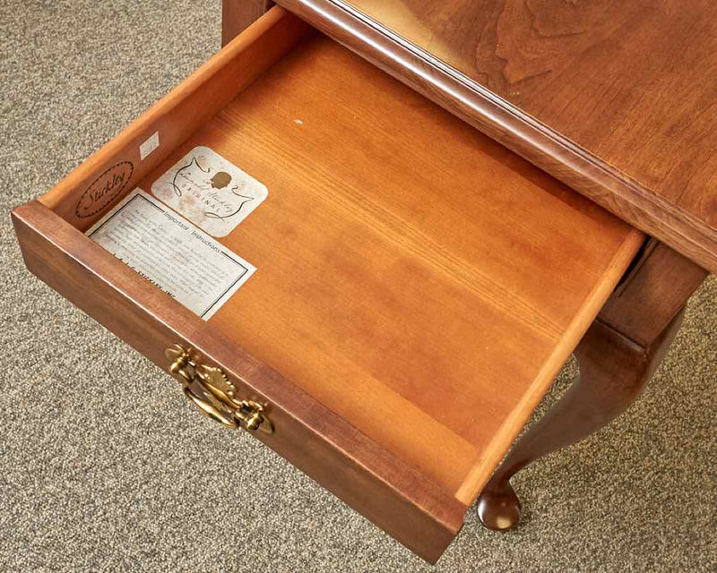 Stickley Rectangular Queen Anne Side Table