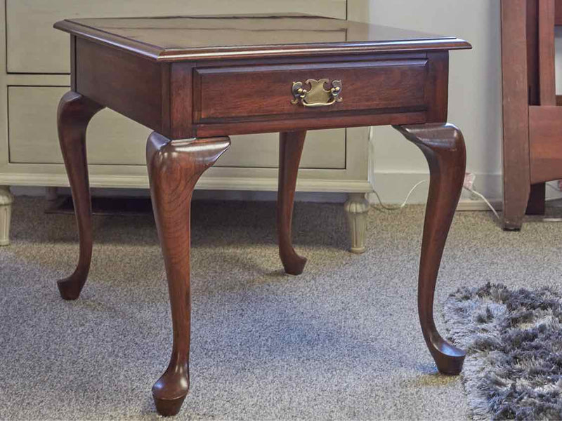 Pennsylvania House Queen Anne Cherry Rectangular Side Table