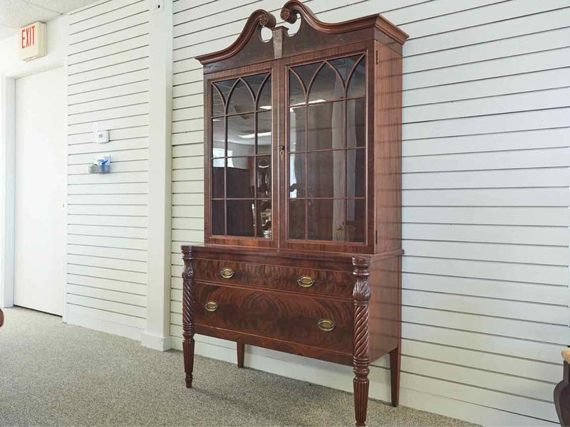 Mahogany Display Cabinet with 2 Glass Doors & 2 Drawers