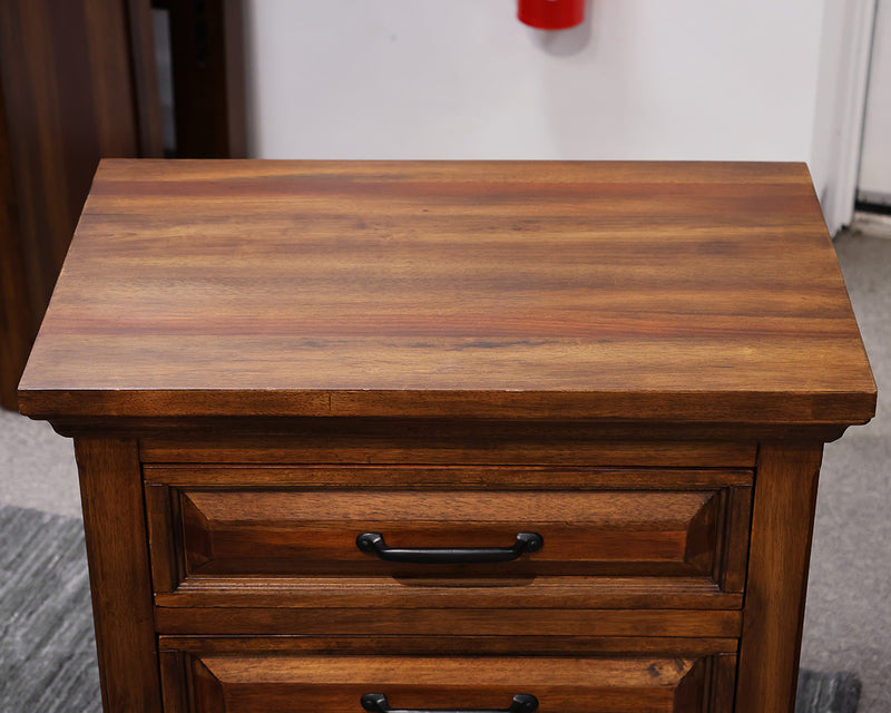 Pair of Hillcrest Nightstands in Espresso Finish