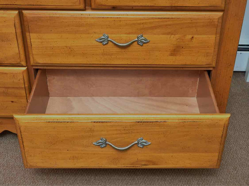 Pine 7 Drawer Dresser