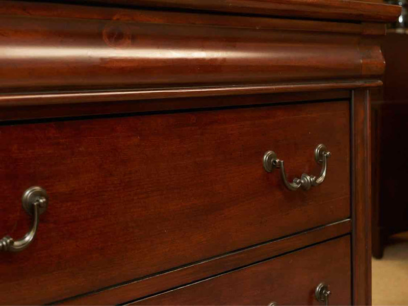 Liberty Furniture Dark Cherry Stained 8 Drawer  Dresser With Mirror