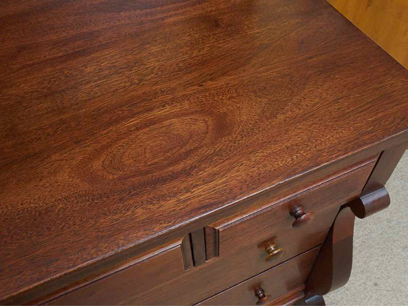 Sligh Mahogany Empire Style 5 Drawer Chest On Casters