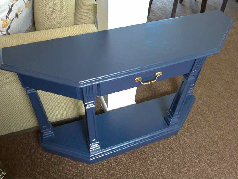 Ethan Allen  Entry Hall Table in' Maine Blueberry Blue' finsh with 1 Drawer