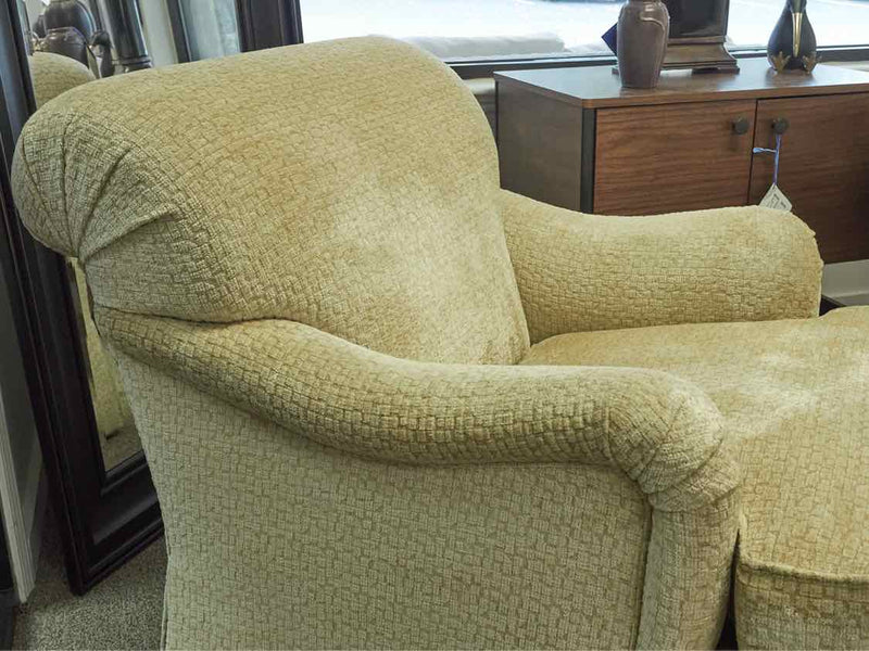 Henredon English Roll Arm Chair in Camel