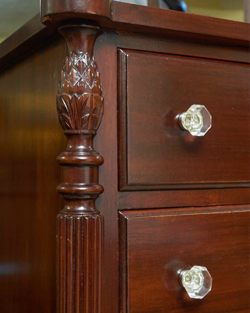 Mahogany With Carved Fluted Columns Pineapple Accent 6 Drawer Chest