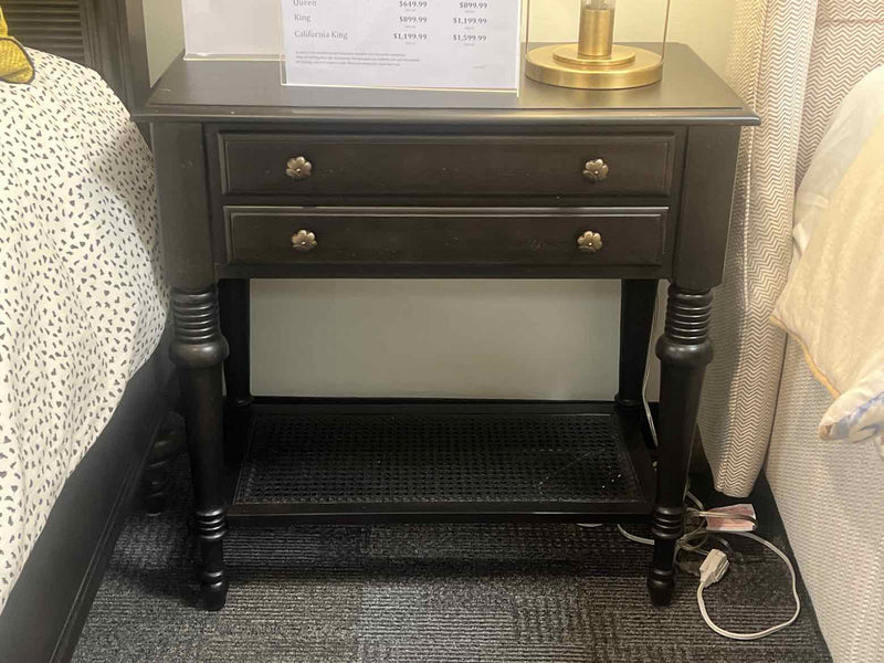 Ethan Allen Pair of 'Cayman' Nightstands